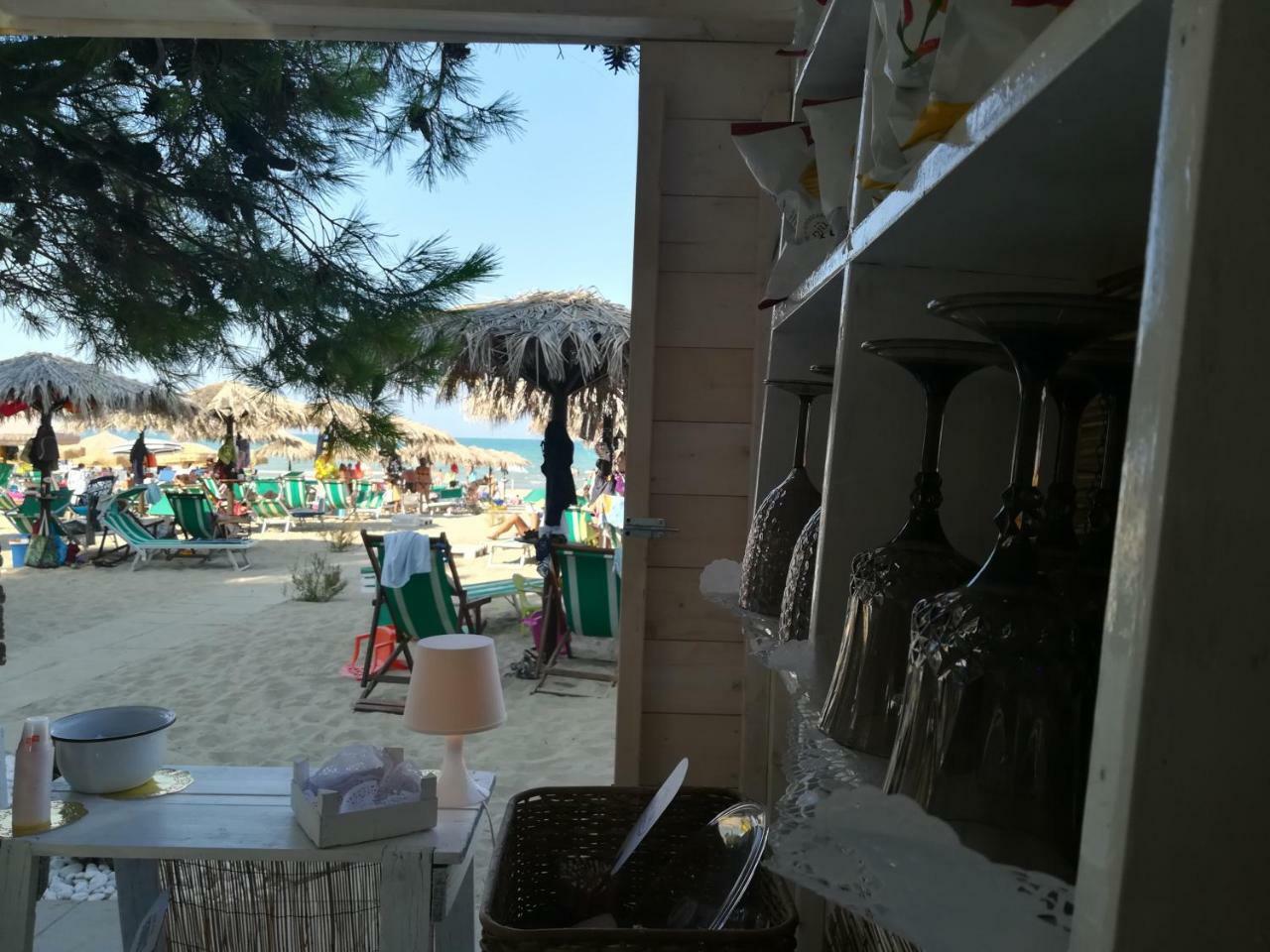 Hotel Petit Silvi Marina Kültér fotó